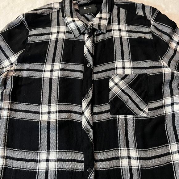 Rails Plaid Flannel Hunter Checkered Button Down Blouse Size Medium *SMALL FLAW* - Picture 5 of 10